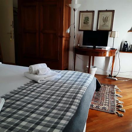 B&B S. Trinita 18 Suites & Rooms Trento Exterior photo