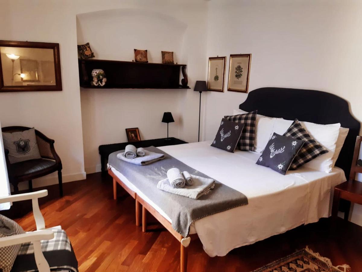 B&B S. Trinita 18 Suites & Rooms Trento Exterior photo